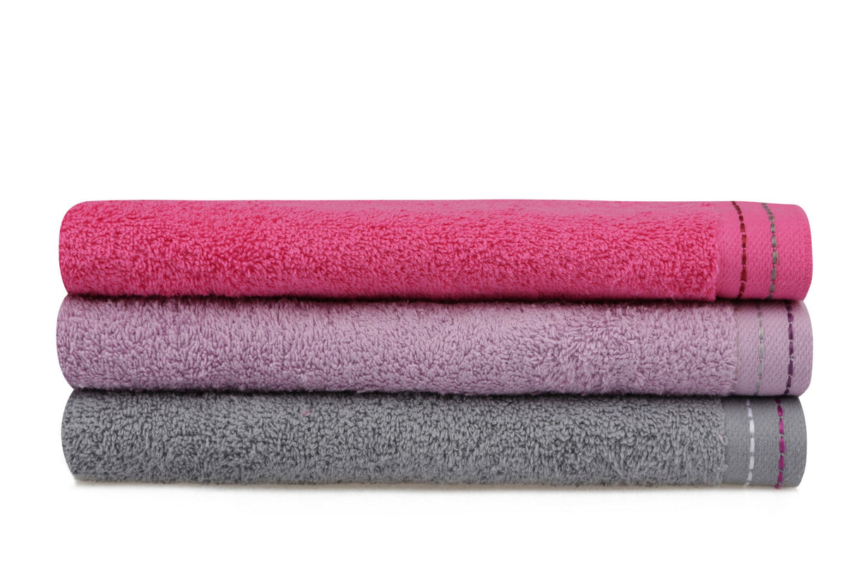 Prosop de baie 3 bucăți 401, Diverse culori, 50x90 cm - Fucsia - Lila - Gri | SKU: 355BHP2292 | Prosop de baie 3 bucăți 401, 50x90 cm, varianta Fucsia - Lila - Gri, produs pentru amenajarea locuinței, disponibil online în România la CasaMob