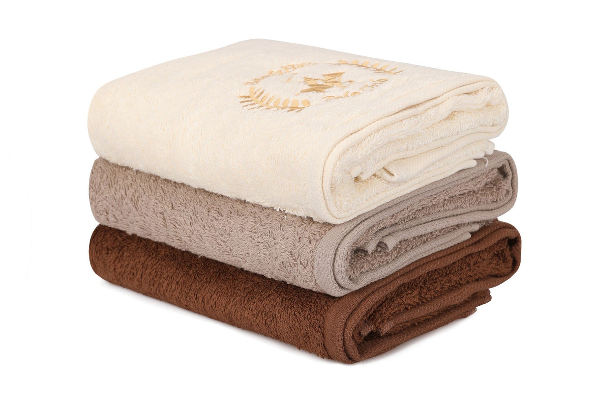 Set prosoape de baie 402, Diverse culori, Diverse configurații, Diverse dimensiuni - Crem - Maro deschis - Maro închis - 50x90 cm - 3 bucăți | SKU: 355BHP2304 | Set prosoape de baie 402, varianta Crem - Maro deschis - Maro închis - 50x90 cm - 3 bucăți, produs pentru amenajarea locuinței, disponibil online în România la CasaMob