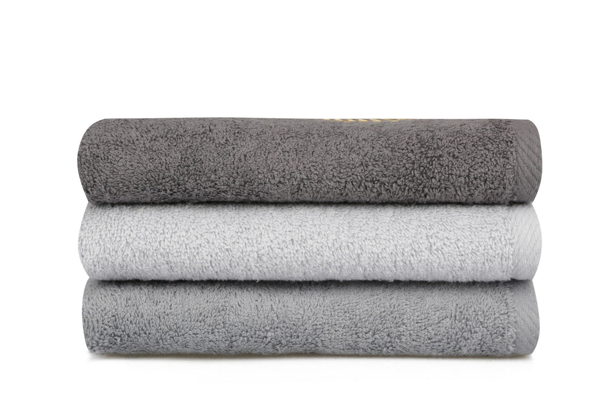 Gri deschis - Gri - Gri închis - 50x90 cm - 3 bucăți | SKU: 355BHP2305 | Set prosoape de baie 402, varianta Gri deschis - Gri - Gri închis - 50x90 cm - 3 bucăți, produs pentru amenajarea locuinței, disponibil online în România la CasaMob