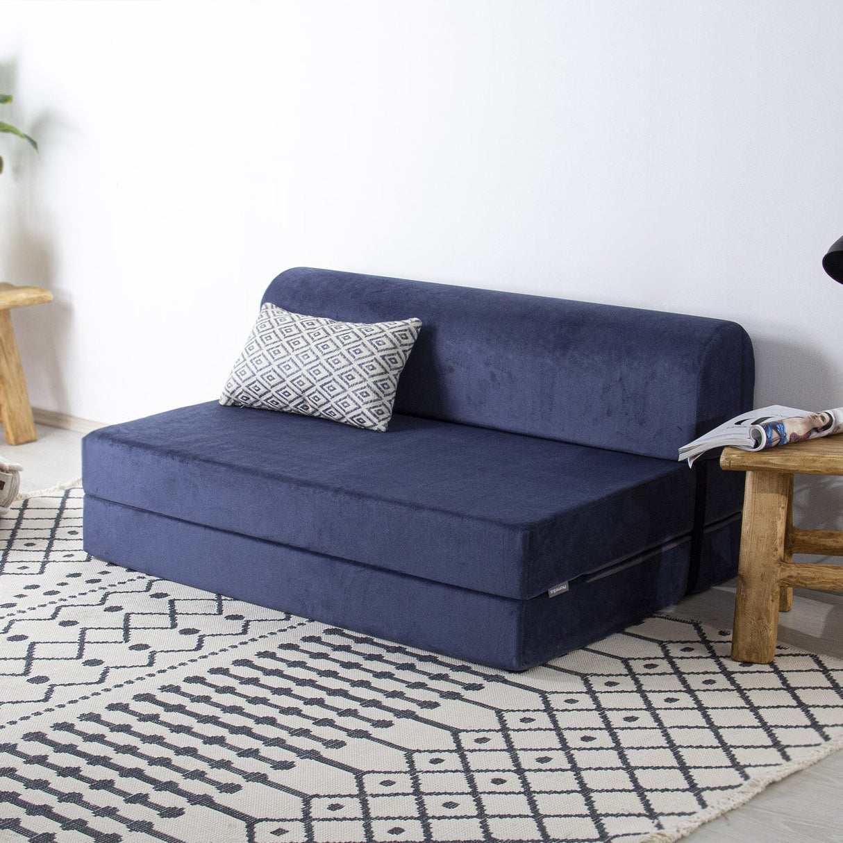 Canapea extensibilă 2 locuri Magic, Diverse culori, 120x82x57 cm - Albastru | SKU: 363SLD1118 | Canapea extensibilă 2 locuri Magic, 120x82x57 cm, varianta Albastru, produs pentru amenajarea locuinței, disponibil online în România la CasaMob