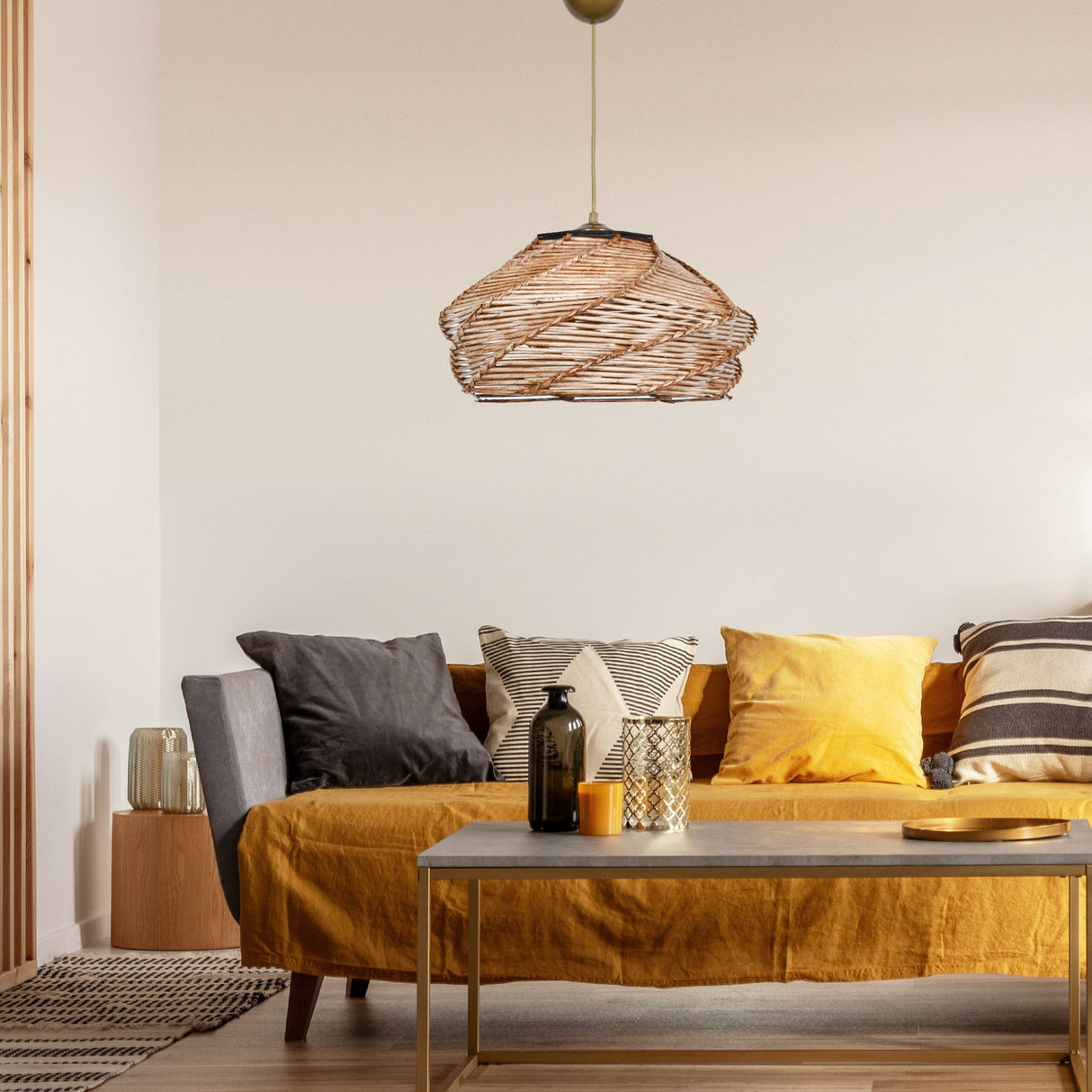 Lustră Ovale, Diverse culori, 36x36 cm - Camel | SKU: 390FLH1597 | Lustră Ovale, 36x36 cm, varianta Camel, produs pentru amenajarea locuinței, disponibil online în România la CasaMob