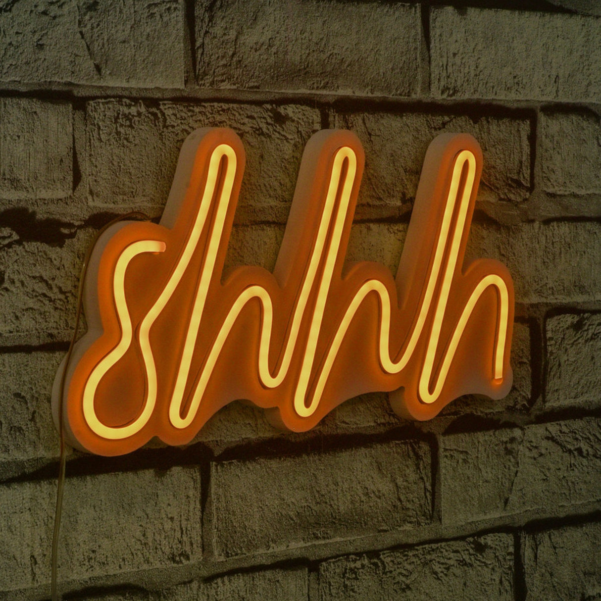 Lampă neon Shhh, Diverse culori, 34x17x2 cm - Galben | SKU: 395NGR1726 | Lampă neon Shhh, 34x17x2 cm, varianta Galben, produs pentru amenajarea locuinței, disponibil online în România la CasaMob