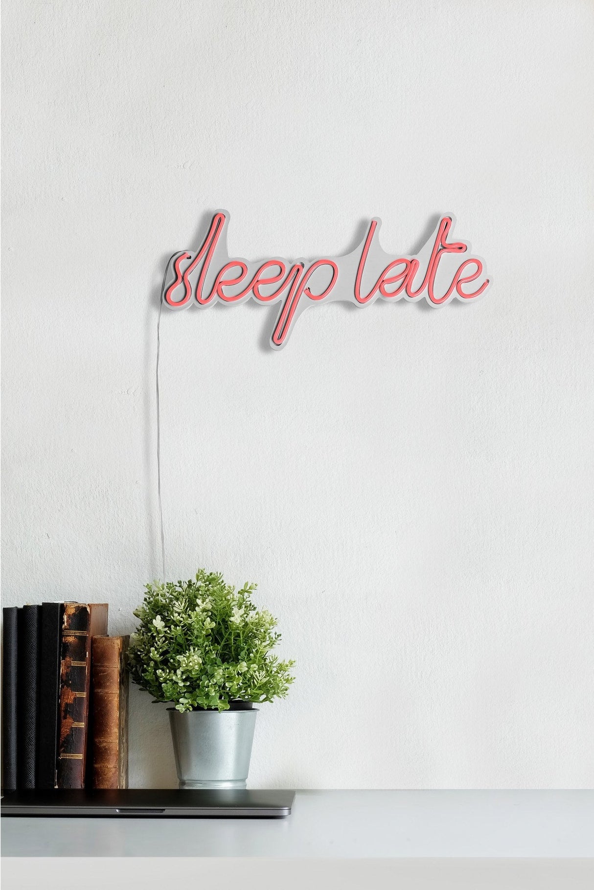 Lampă neon Sleep Late, Diverse culori, 46x20x2 cm - Roz | SKU: 395NGR1732 | Lampă neon Sleep Late, 46x20x2 cm, varianta Roz, produs pentru amenajarea locuinței, disponibil online în România la CasaMob