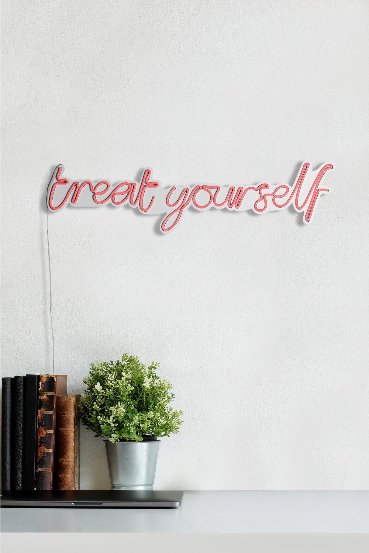 Lampă neon Treat Yourself, Diverse culori, 71x20x2 cm - Roz | SKU: 395NGR1746 | Lampă neon Treat Yourself, 71x20x2 cm, varianta Roz, produs pentru amenajarea locuinței, disponibil online în România la CasaMob