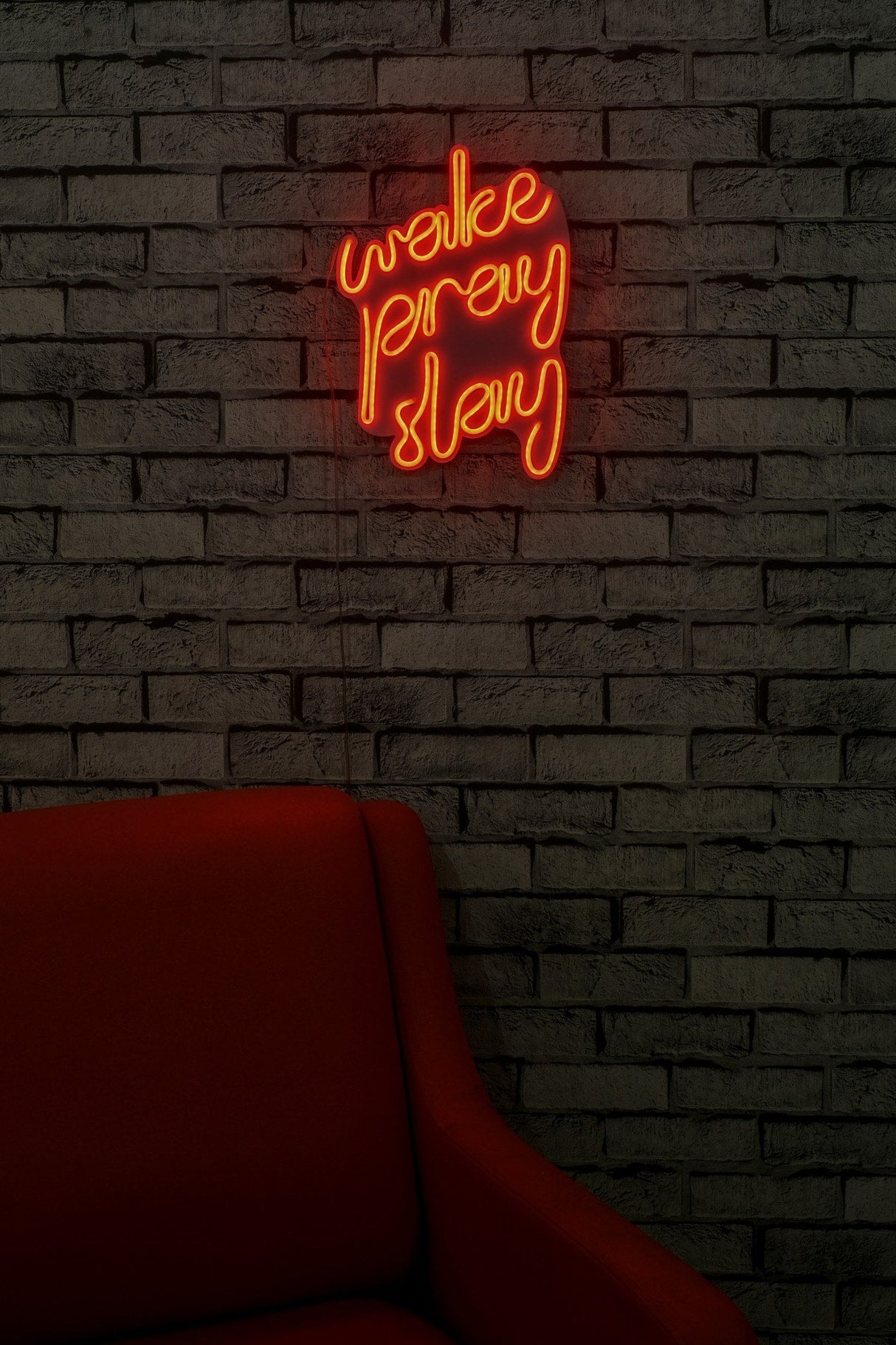 Lampă neon Wake Pray Slay, Diverse culori, 26x38x2 cm - Roșu | SKU: 395NGR1747 | Lampă neon Wake Pray Slay, 26x38x2 cm, varianta Roșu, produs pentru amenajarea locuinței, disponibil online în România la CasaMob