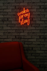 Lampă neon Wake Pray Slay, Diverse culori, 26x38x2 cm - Roșu | SKU: 395NGR1747 | Lampă neon Wake Pray Slay, 26x38x2 cm, varianta Roșu, produs pentru amenajarea locuinței, disponibil online în România la CasaMob