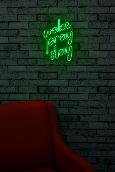 Verde | SKU: 395NGR1749 | Lampă neon Wake Pray Slay, 26x38x2 cm, varianta Verde, produs pentru amenajarea locuinței, disponibil online în România la CasaMob