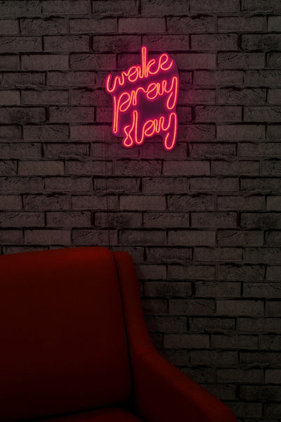 Roz | SKU: 395NGR1751 | Lampă neon Wake Pray Slay, 26x38x2 cm, varianta Roz, produs pentru amenajarea locuinței, disponibil online în România la CasaMob