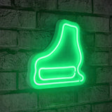 Lampă neon Ice-Skate, Diverse culori, 25x22x2 cm - Verde | SKU: 395NGR1975 | Lampă neon Ice-Skate, 25x22x2 cm, varianta Verde, produs pentru amenajarea locuinței, disponibil online în România la CasaMob