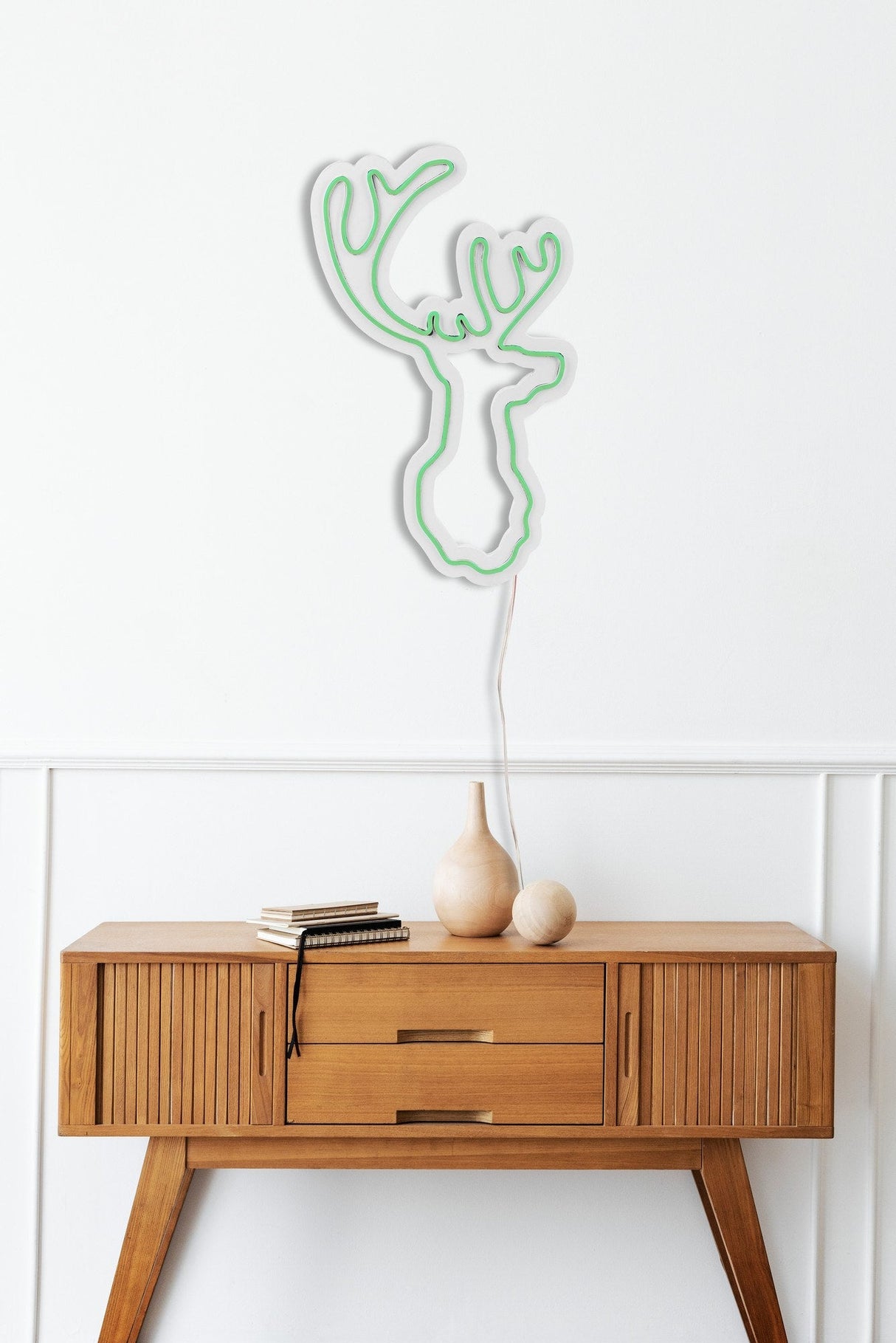 Lampă neon Deer, Diverse culori, 21x34x2 cm - Verde | SKU: 395NGR1985 | Lampă neon Deer, 21x34x2 cm, varianta Verde, produs pentru amenajarea locuinței, disponibil online în România la CasaMob