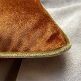 Pernă decorativă Copper Velvet Pillow With İnsert, Copper - Verde, 43x43 cm