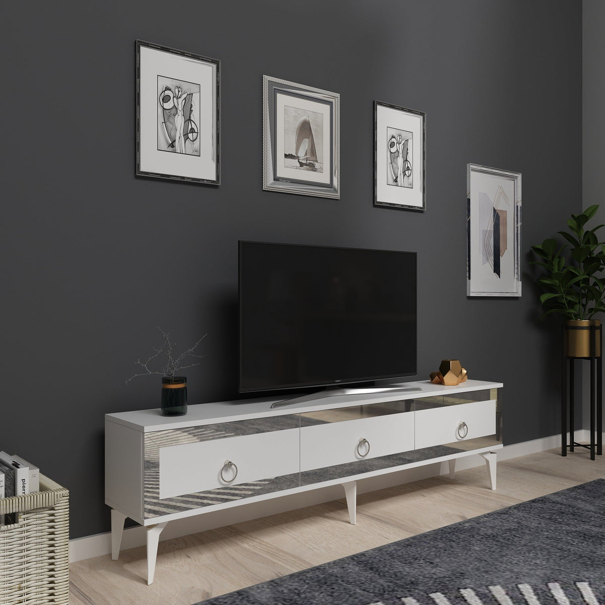 Alb - Argintiu | SKU: 475OLV2721 | Comodă TV Ponny, varianta Alb - Argintiu, produs pentru amenajarea locuinței, disponibil online în România la CasaMob