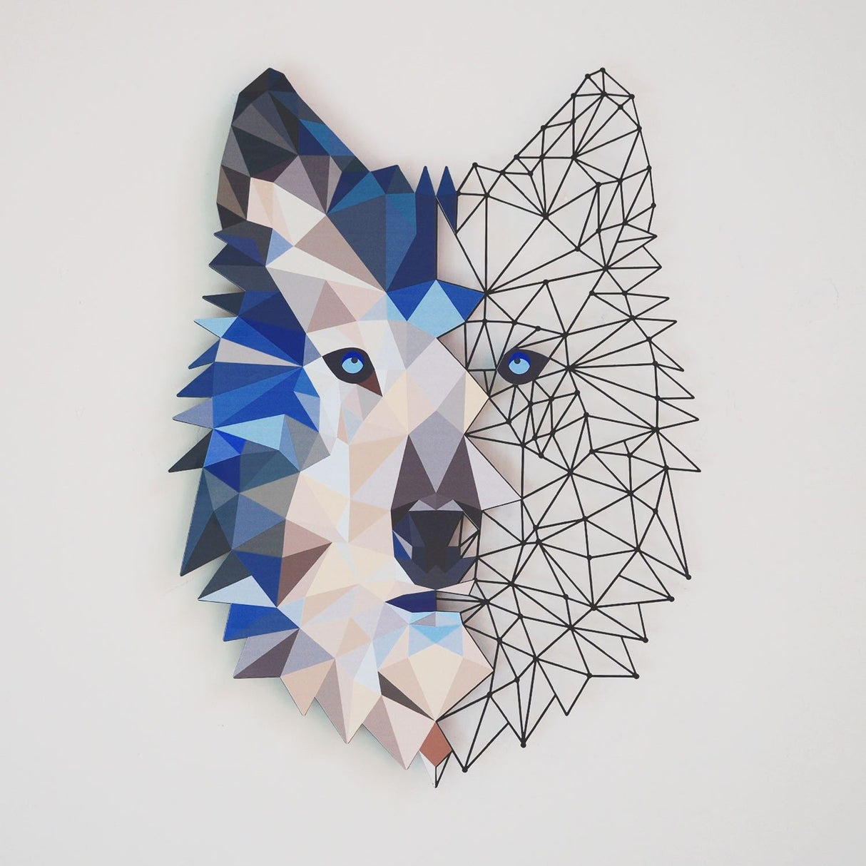 Decorațiune de perete din metal Metal Wolf Wall Art - APT721, Multicolor, 35x48x0 cm