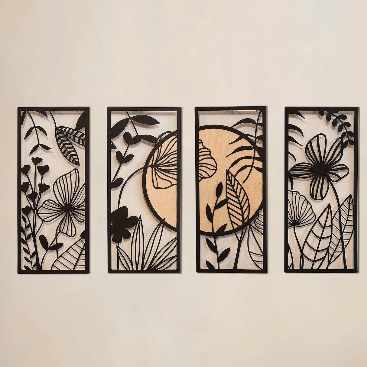 Decoratiune de perete Metal Frunze Wood, Negru, 68 x 29 cm