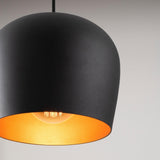 Lustra Amoetry, Negru