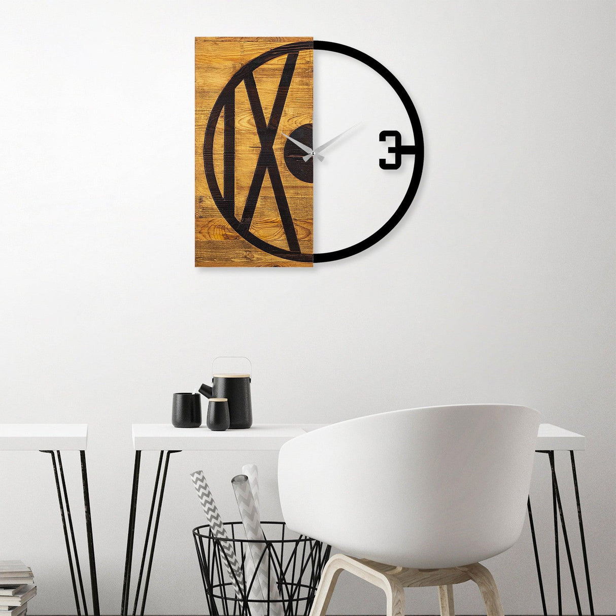 Ceas de perete decorativ din lemn Wooden Clock 24, Nuc, 3x58x58 cm