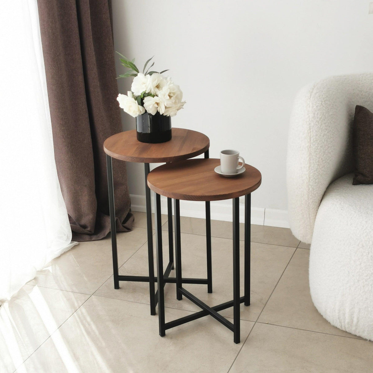 Măsuță de cafea Neta Set, Diverse culori - Stejar | SKU: 552NOS1444 | Măsuță de cafea Neta Set, varianta Stejar, produs pentru amenajarea locuinței, disponibil online în România la CasaMob