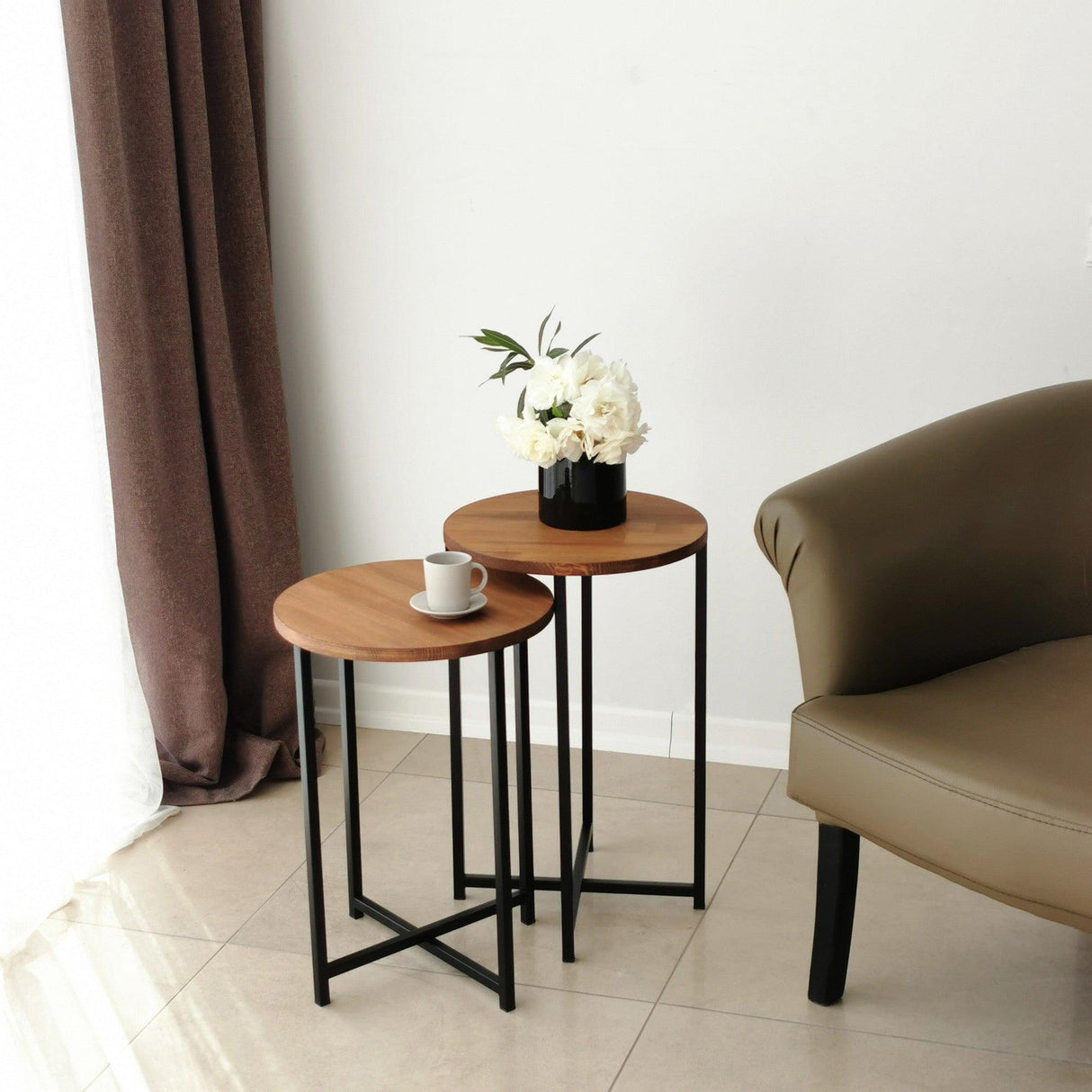Măsuță de cafea Neta Set, Diverse culori - Stejar | SKU: 552NOS1444 | Măsuță de cafea Neta Set, varianta Stejar, produs pentru amenajarea locuinței, disponibil online în România la CasaMob