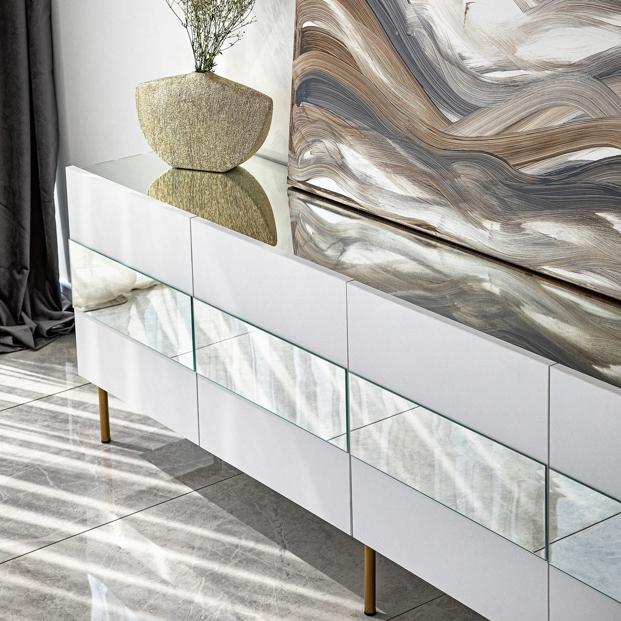 Comodă TV Leon, Diverse culori, 180x35x59 cm - Alb - Auriu | SKU: 552NOS1530 | Comodă TV Leon, 180x35x59 cm, varianta Alb - Auriu, produs pentru amenajarea locuinței, disponibil online în România la CasaMob