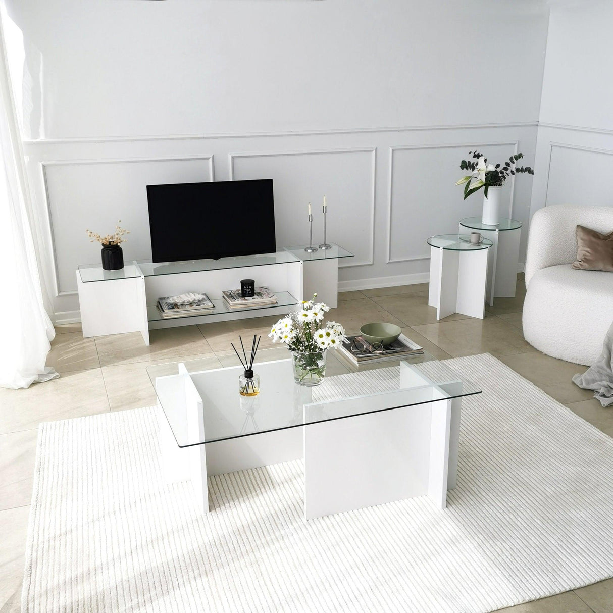 Comodă TV Escape TV, Diverse culori, 158x35x40 cm - Alb | SKU: 552NOS1601 | Comodă TV Escape TV, 158x35x40 cm, varianta Alb, produs pentru amenajarea locuinței, disponibil online în România la CasaMob