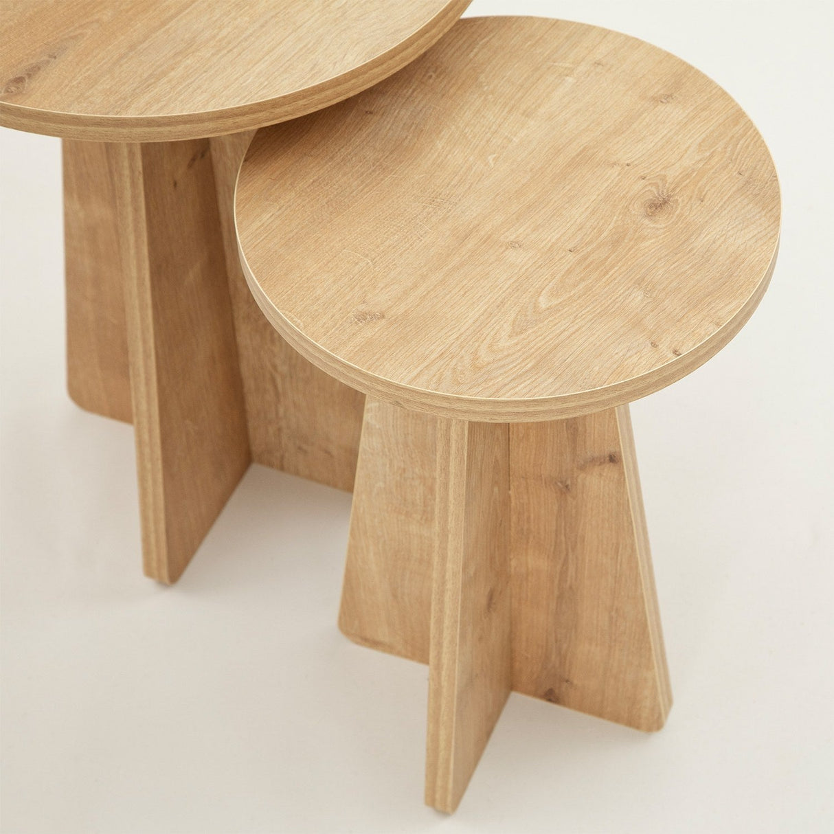 Set de măsuțe de cafea Mushroom, Diverse culori, Diverse configurații, Diverse dimensiuni - Stejar safir - 40x40x50 cm - 2 bucăți | SKU: 552NOS2273 | Set de măsuțe de cafea Mushroom, varianta Stejar safir - 40x40x50 cm - 2 bucăți, produs pentru amenajarea locuinței, disponibil online în România la CasaMob