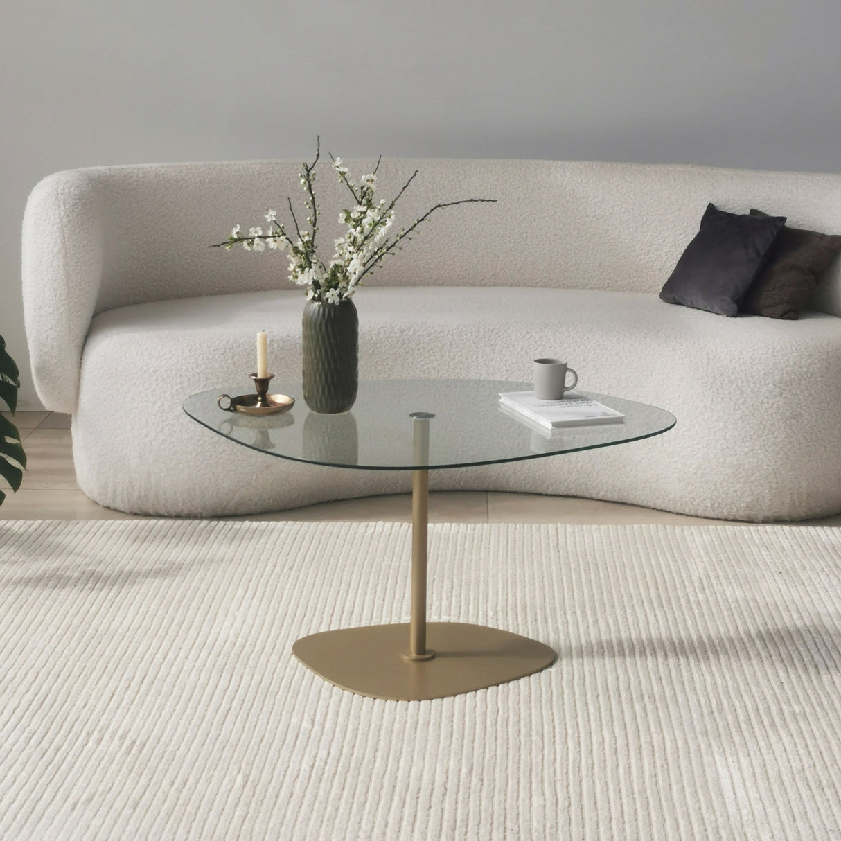 Măsuță de cafea Soho, Diverse culori, 85x67x40 cm - Transparent - Auriu | SKU: 552NOS2380 | Măsuță de cafea Soho, 85x67x40 cm, varianta Transparent - Auriu, produs pentru amenajarea locuinței, disponibil online în România la CasaMob