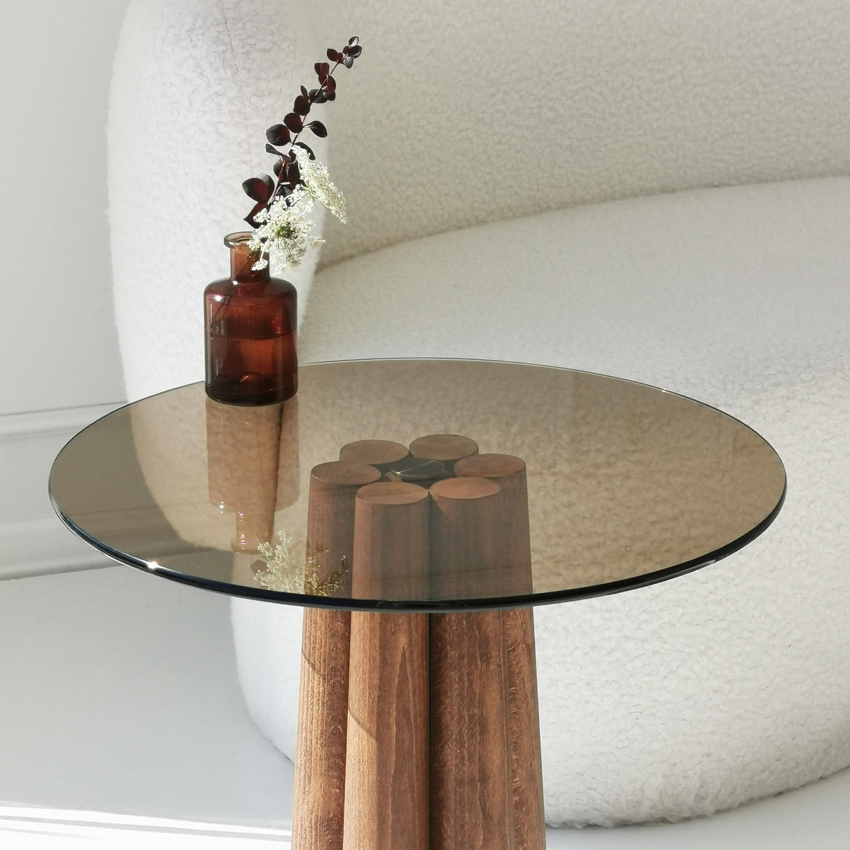 Măsuță de cafea Thales, Diverse culori, 50x50x50 cm - Bronz - Nuc | SKU: 552NOS2393 | Măsuță de cafea Thales, 50x50x50 cm, varianta Bronz - Nuc, produs pentru amenajarea locuinței, disponibil online în România la CasaMob