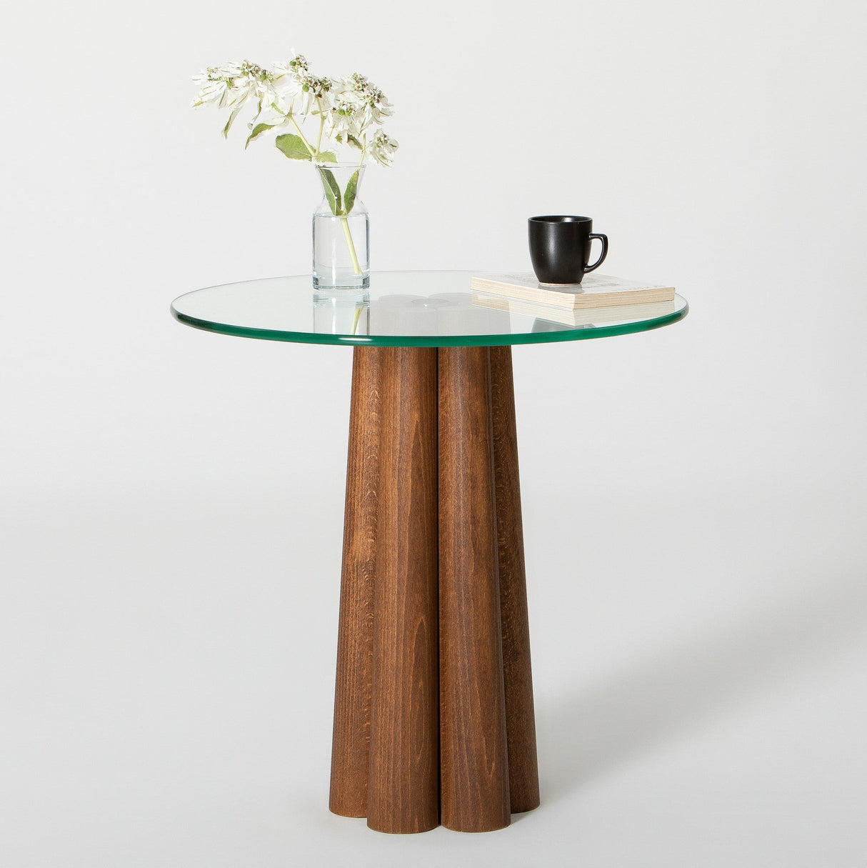Măsuță de cafea Thales, Diverse culori, 50x50x50 cm - Nuc - Transparent | SKU: 552NOS2396 | Măsuță de cafea Thales, 50x50x50 cm, varianta Nuc - Transparent, produs pentru amenajarea locuinței, disponibil online în România la CasaMob