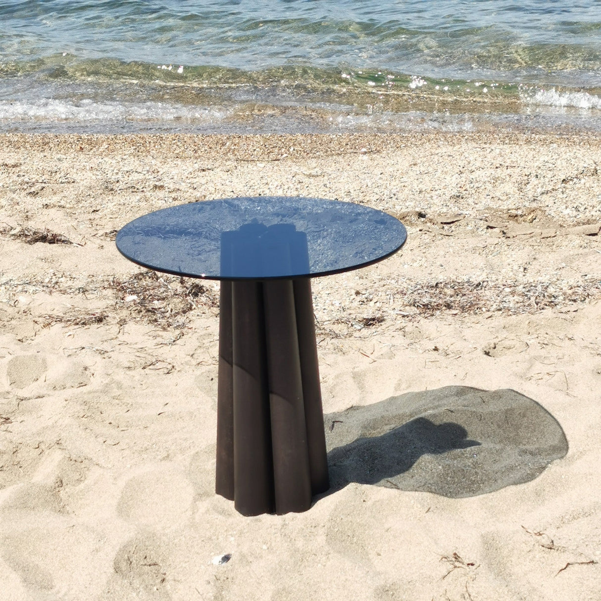 Măsuță de cafea Thales, Diverse culori, 50x50x50 cm - Gri închis - Negru | SKU: 552NOS2398 | Măsuță de cafea Thales, 50x50x50 cm, varianta Gri închis - Negru, produs pentru amenajarea locuinței, disponibil online în România la CasaMob