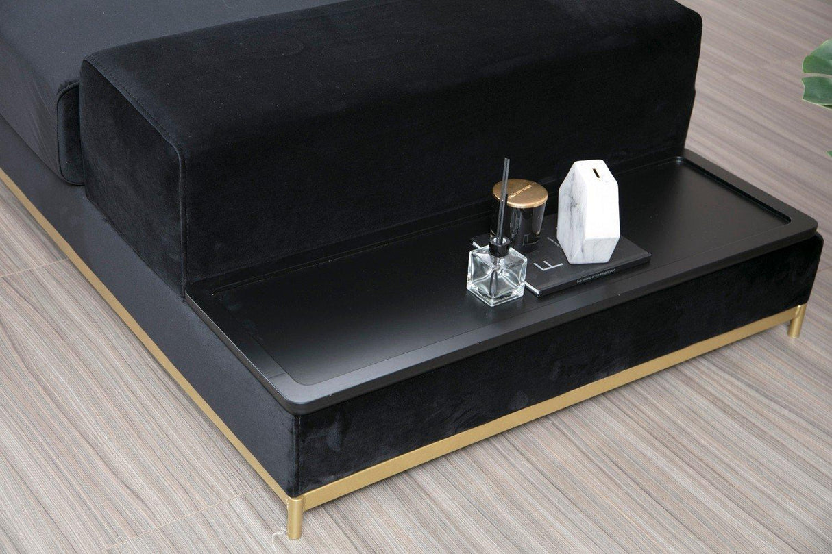 Canapea Fixa cu 4 Locuri Line, 320 x 84 x 102 cm - Negru, SKU 560ARE1315
