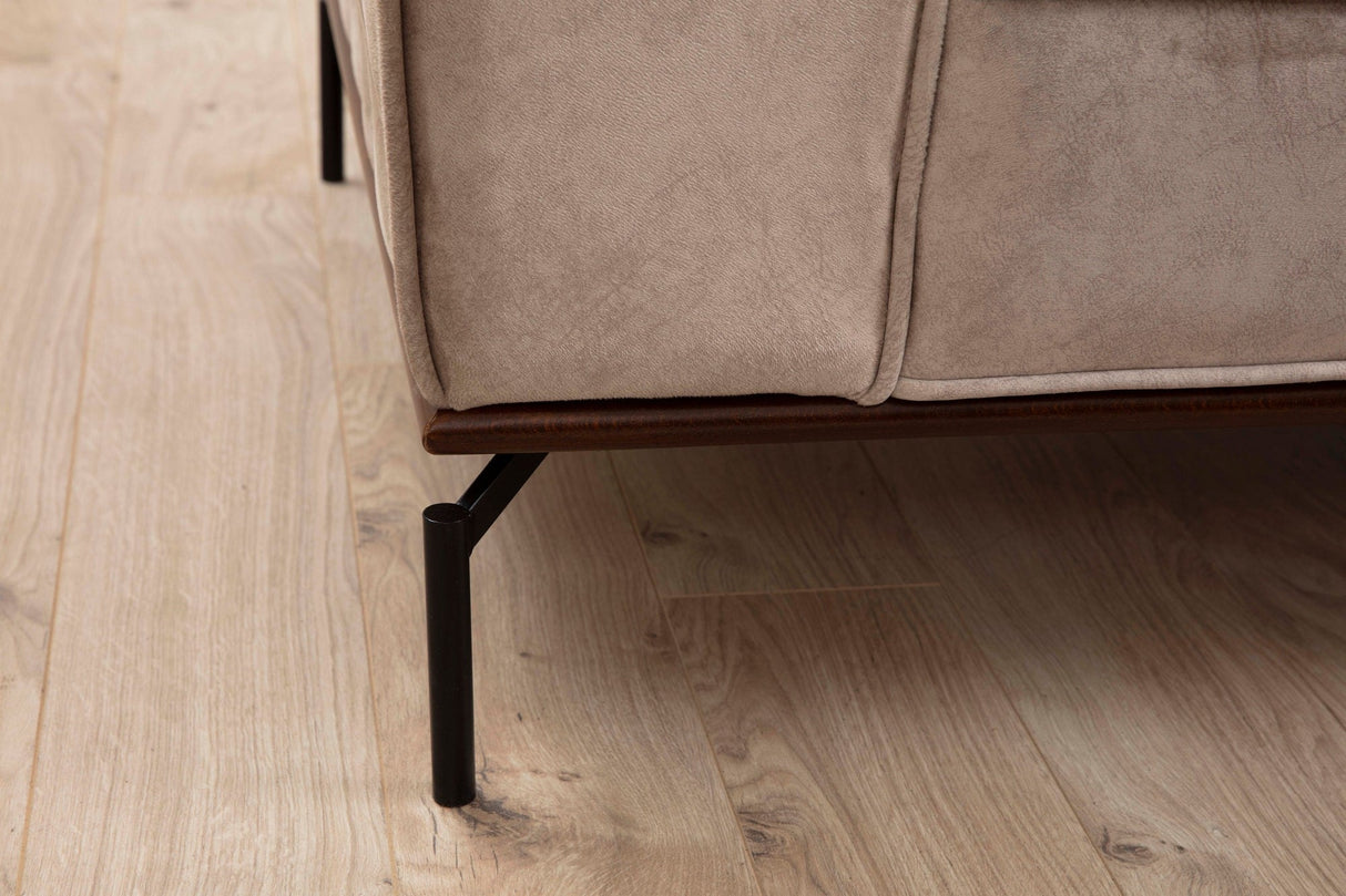Canapea extensibilă 3 locuri Siesta, Spătar capitonat, Diverse culori, 78x62x92 cm - Crem | SKU: 560ARE1341 | Canapea extensibilă 3 locuri Siesta, Spătar capitonat, 78x62x92 cm, varianta Crem, produs pentru amenajarea locuinței, disponibil online în România la CasaMob