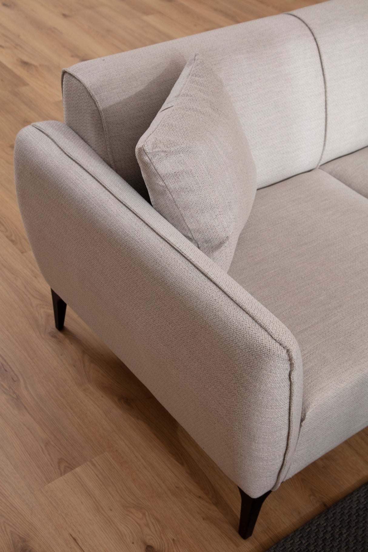 Canapea fixă Belissimo, Diverse culori, Diverse configurații, Diverse dimensiuni - Off white - 160x95x67 cm - 2 locuri | SKU: 560ARE1534 | Canapea fixă Belissimo, varianta Off white - 160x95x67 cm - 2 locuri, produs pentru amenajarea locuinței, disponibil online în România la CasaMob