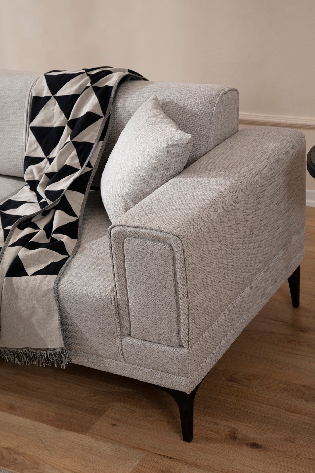 Canapea extensibilă Horizon, Colț, Stânga, Diverse culori, 250x140 cm - Ecru | SKU: 560ARE2269 | Canapea extensibilă Horizon, Colț, Stânga, 250x140 cm, varianta Ecru, produs pentru amenajarea locuinței, disponibil online în România la CasaMob
