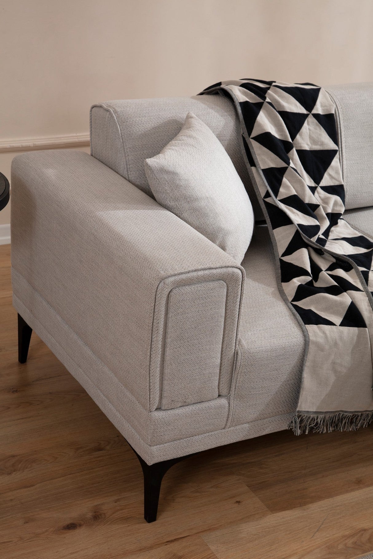 Canapea extensibilă Horizon, Colț, Dreapta, Diverse culori, 250x140 cm - Ecru | SKU: 560ARE2273 | Canapea extensibilă Horizon, Colț, Dreapta, 250x140 cm, varianta Ecru, produs pentru amenajarea locuinței, disponibil online în România la CasaMob