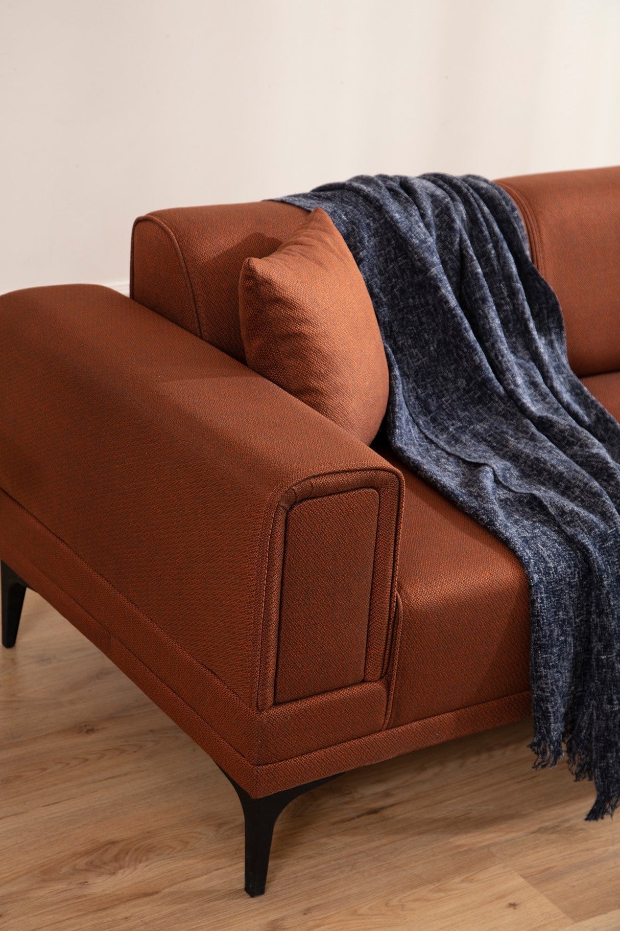 Canapea extensibilă Horizon, Colț, Dreapta, Diverse culori, 250x140 cm - Roșu cărămiziu | SKU: 560ARE2275 | Canapea extensibilă Horizon, Colț, Dreapta, 250x140 cm, varianta Roșu cărămiziu, produs pentru amenajarea locuinței, disponibil online în România la CasaMob