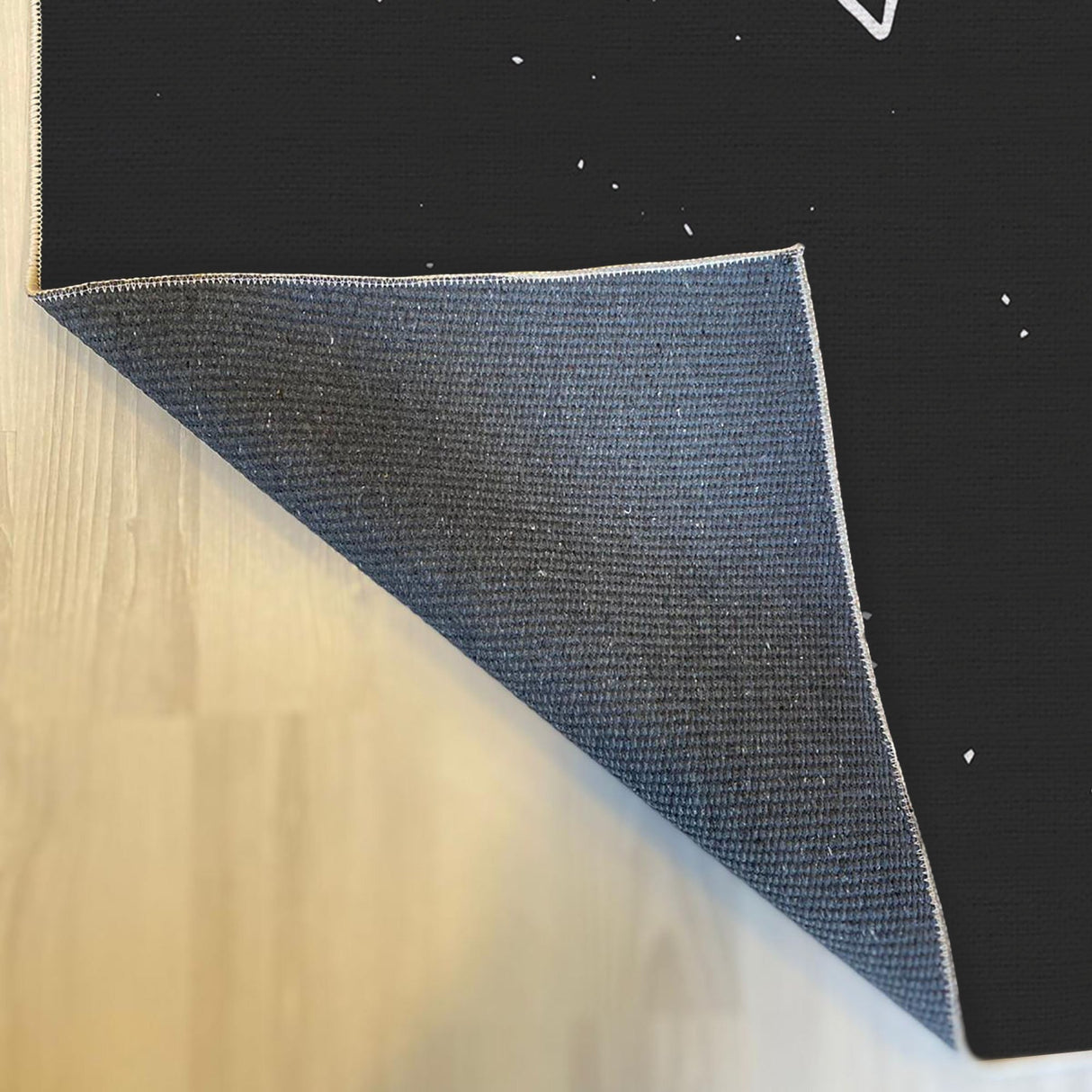 Covor Woopamuk416, Negru - Alb, Diverse dimensiuni - 80x300x1 cm | SKU: 633HFT1104 | Covor Woopamuk416, Negru - Alb, varianta 80x300x1 cm, produs pentru amenajarea locuinței, disponibil online în România la CasaMob