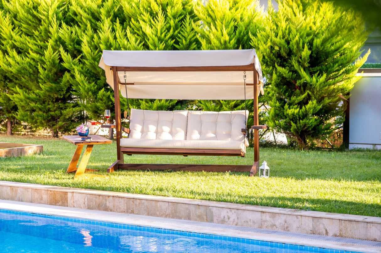 Balansoar de grădină Viva 2400, Diverse culori, 237x100x175 cm - Bej | SKU: 675SWG1116 | Balansoar de grădină Viva 2400, 237x100x175 cm, varianta Bej, produs pentru amenajarea locuinței, disponibil online în România la CasaMob