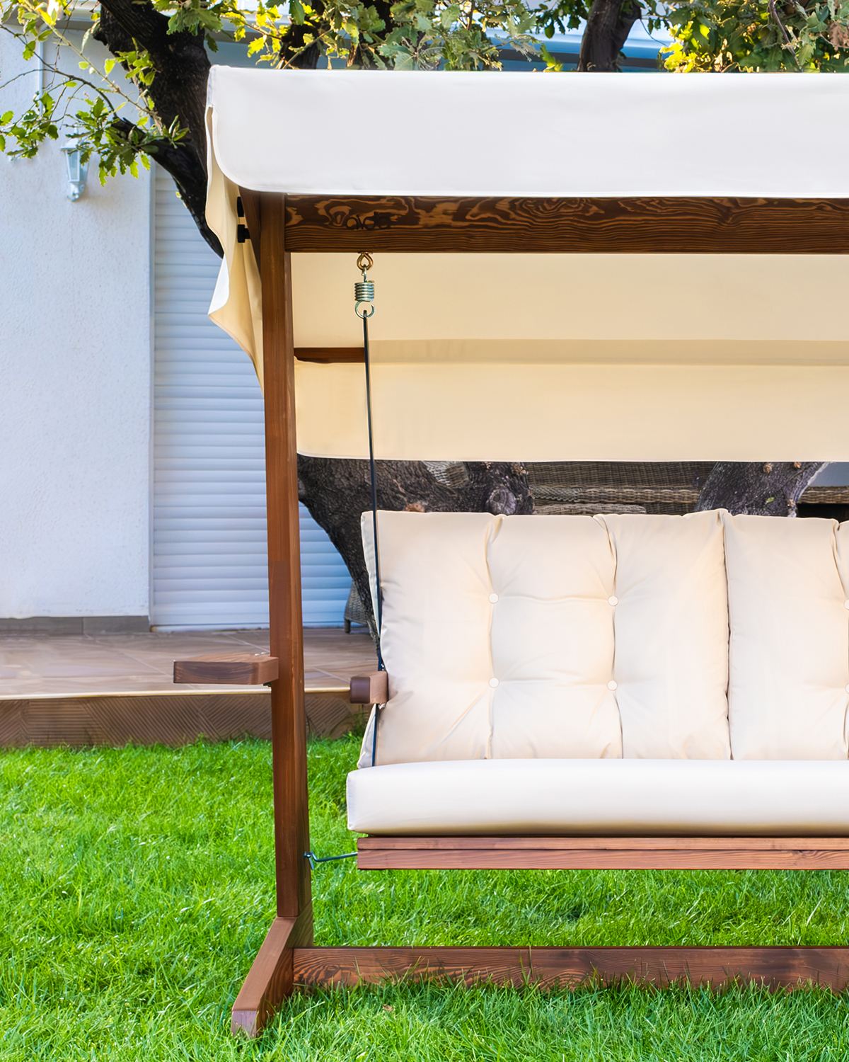 Balansoar de grădină Viva 2200, Diverse culori, 220x100x175 cm - Bej | SKU: 675SWG1118 | Balansoar de grădină Viva 2200, 220x100x175 cm, varianta Bej, produs pentru amenajarea locuinței, disponibil online în România la CasaMob