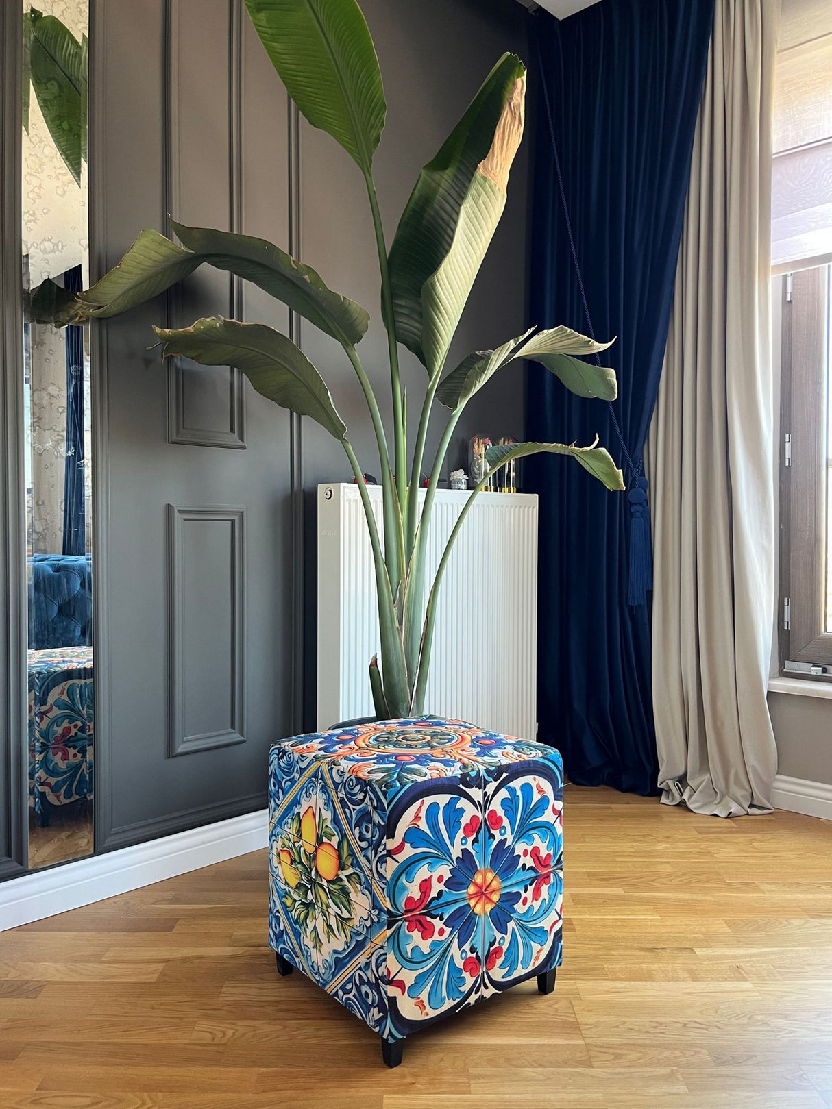 Taburet Jungle Scar Pouffe, Albastru, 45x60 cm