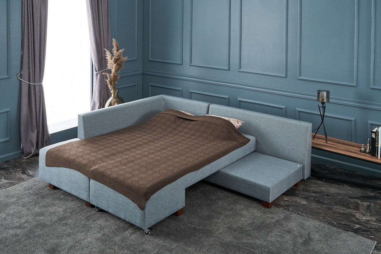 Canapea extensibilă de colț Manama, Stânga, Diverse culori, 280x206x85 cm - Albastru deschis | SKU: 825BLC2542 | Canapea extensibilă de colț Manama, Stânga, 280x206x85 cm, varianta Albastru deschis, produs pentru amenajarea locuinței, disponibil online în România la CasaMob