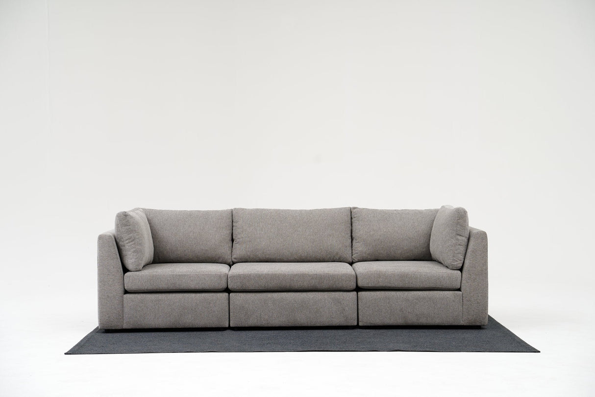 Canapea fixă 3 locuri Mottona 3-Seat, Diverse culori, 90x90x84 cm - Gri deschis | SKU: 825BLC2877 | Canapea fixă 3 locuri Mottona 3-Seat, 90x90x84 cm, varianta Gri deschis, produs pentru amenajarea locuinței, disponibil online în România la CasaMob