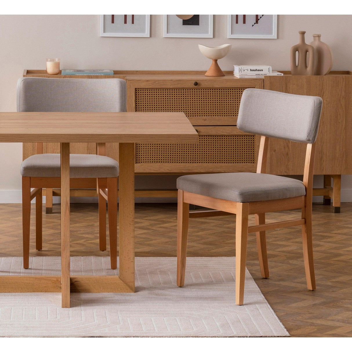 Masă cu scaune Madison Set, Stejar, Diverse configurații, Diverse dimensiuni - 47x45x86 cm - 6 bucăți | SKU: 869VEL8174 | Masă cu scaune Madison Set, Stejar, varianta 47x45x86 cm - 6 bucăți, produs pentru amenajarea locuinței, disponibil online în România la CasaMob