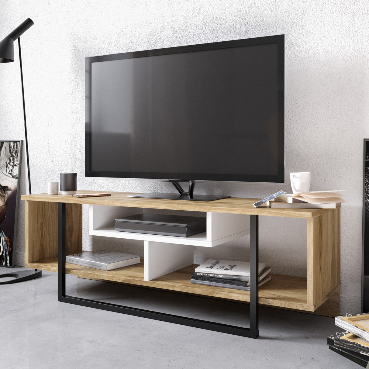 Comodă TV Asal (120), Diverse culori, 119x35x40 cm - Alb - Negru - Stejar | SKU: 875ZNA3048 | Comodă TV Asal (120), 119x35x40 cm, varianta Alb - Negru - Stejar, produs pentru amenajarea locuinței, disponibil online în România la CasaMob
