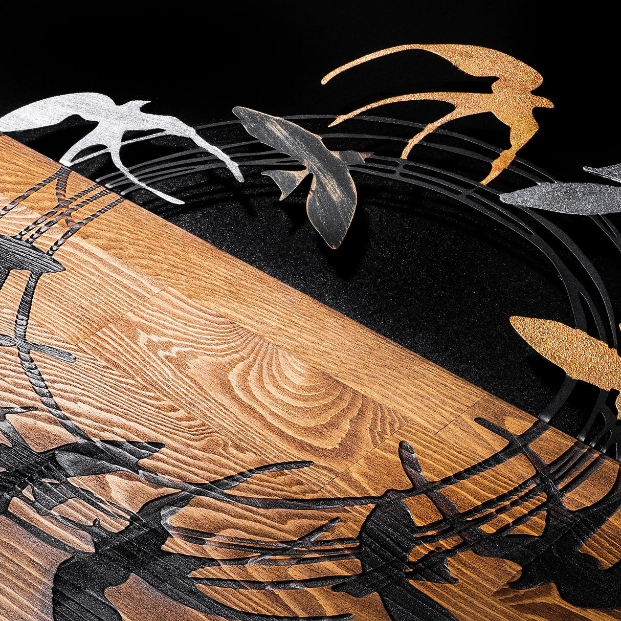 Decorațiune de perete din lemn Spiral Birds 2, Nuc - Negru, 58x58x3 cm