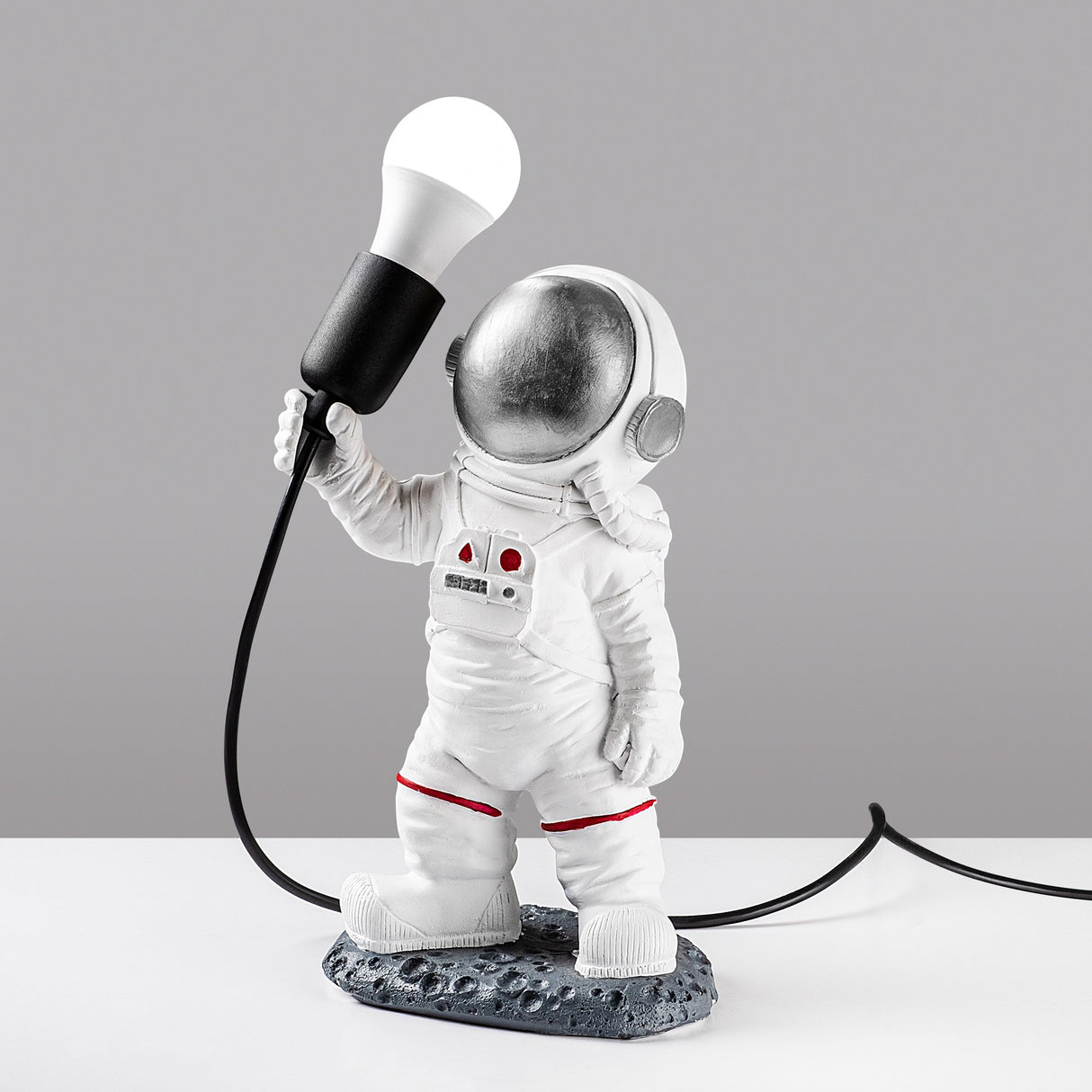 Veioză Astronaut - 3, Multicolor, 20x15x32 cm