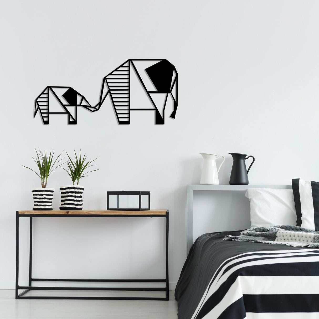 Decoratiune de perete Metal Elephant 3, Negru, 25x1x55 cm