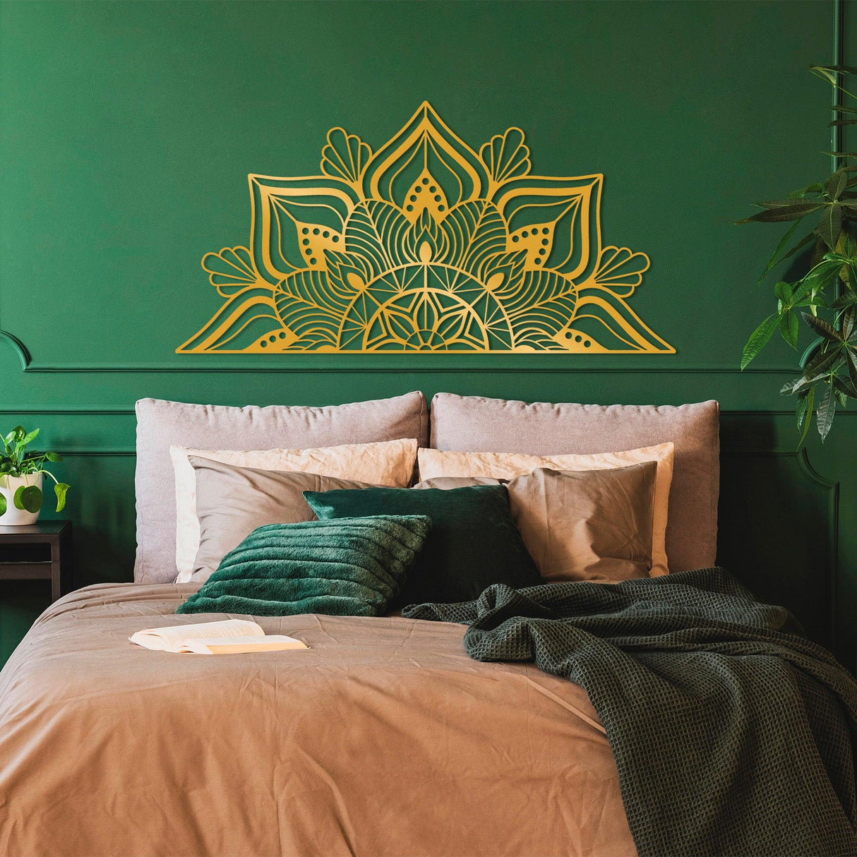 Decoratiune de perete Metal Mandala 1, Negru, 78x1x154 cm - Auriu, SKU 891TNL1879