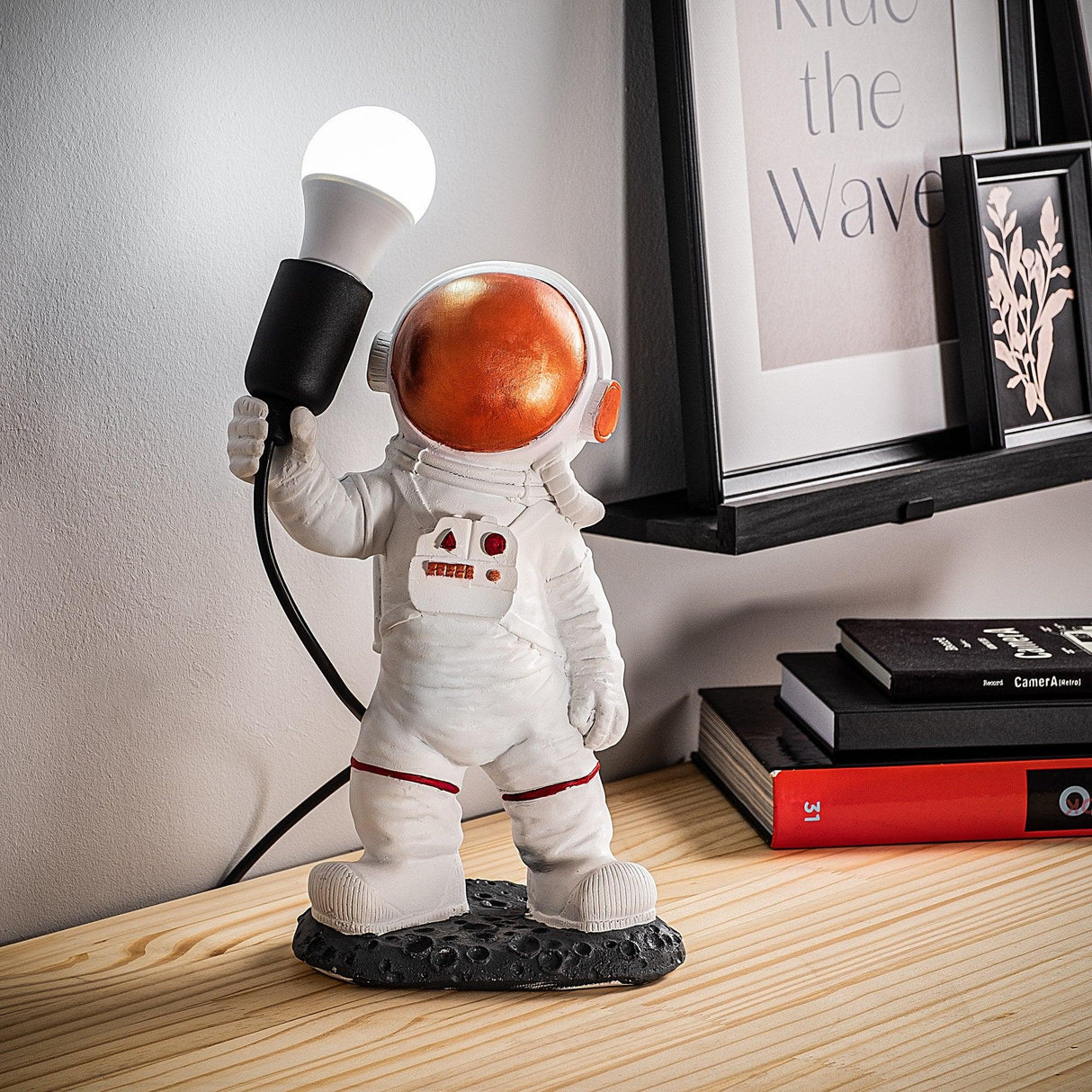 Lampă de masă Astronaut - 2, Multicolor