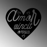 Decoratiune de perete Metal Omnia Vincit Amor 3, Negru, 56x50 cm