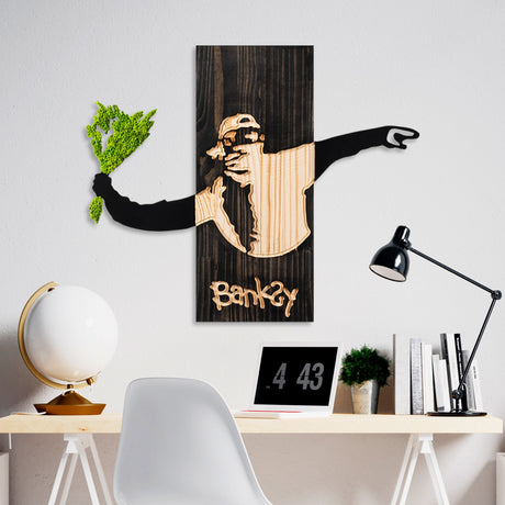 Decorațiune de perete din lemn Banksy - Flower Thrower 2, Negru - Nuc - Verde, 69x3x58 cm
